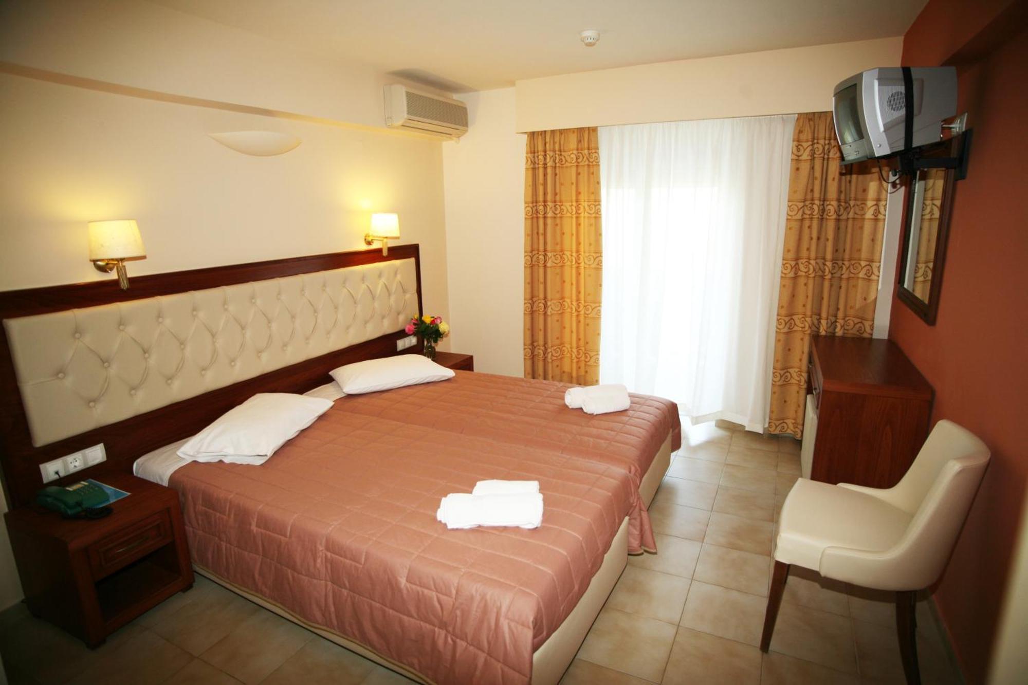 La Cite Hotel Lixouri Esterno foto
